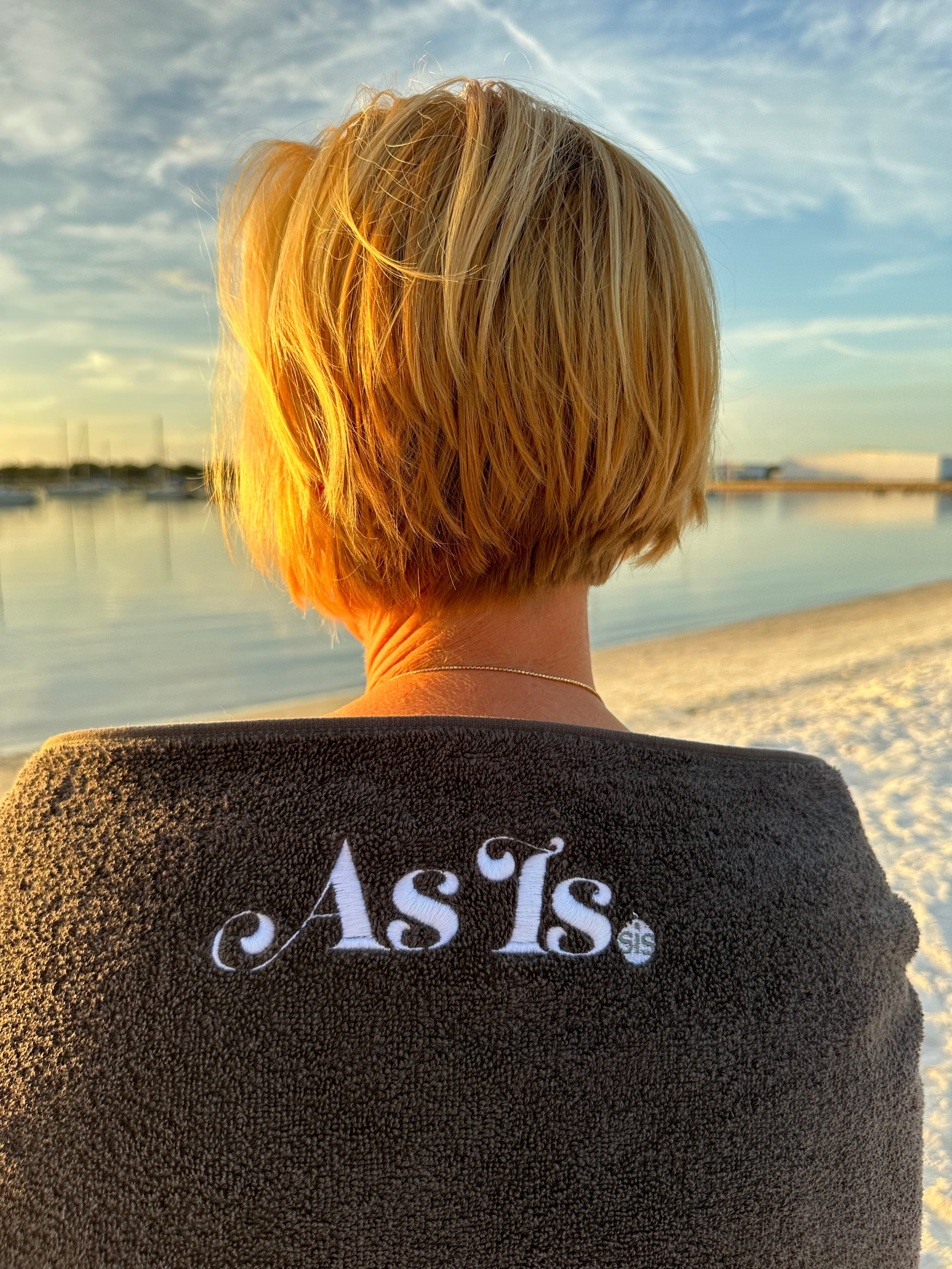 As Is, Sis Towel